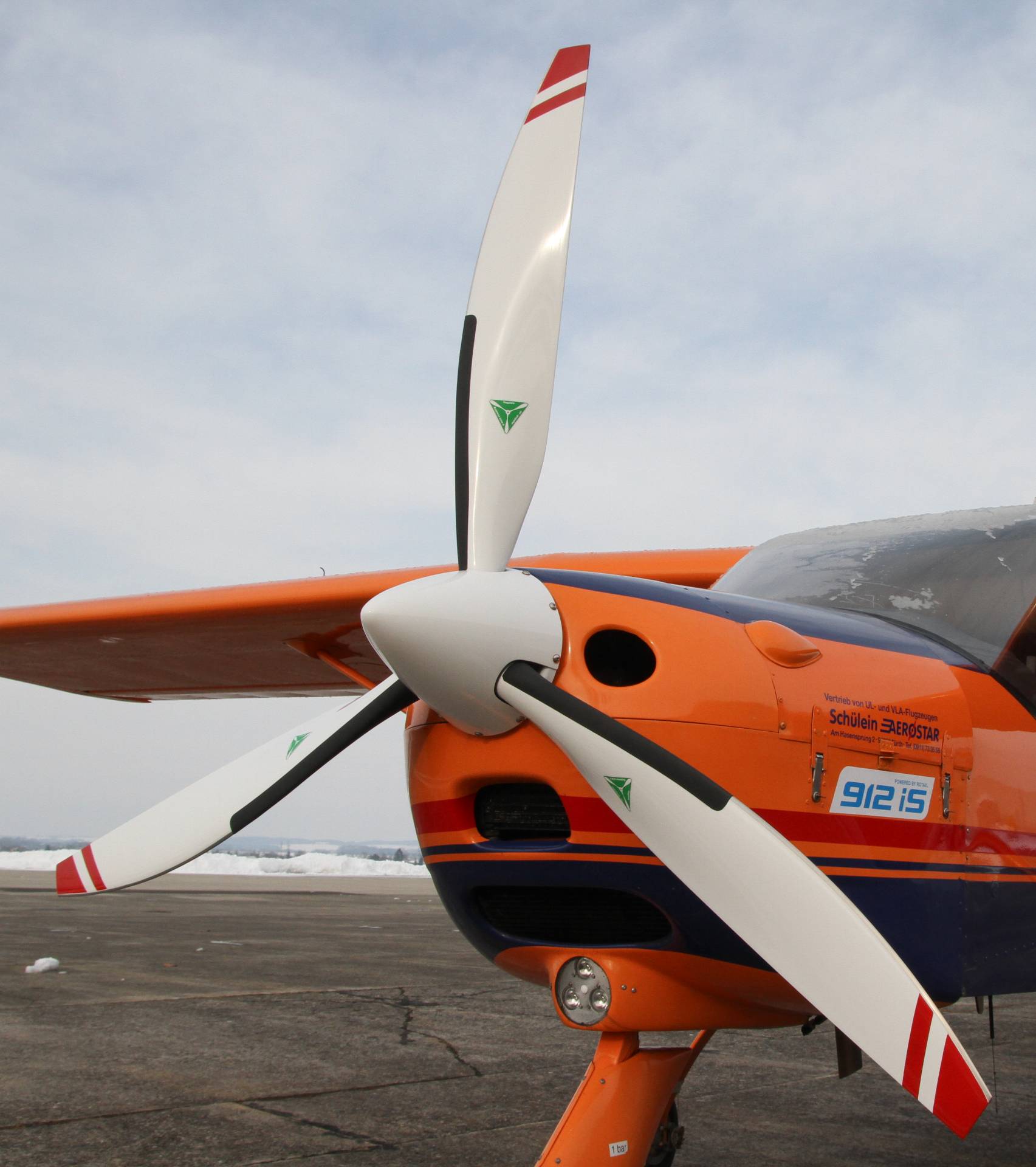 Fotos-div/tecnam3-2.jpg