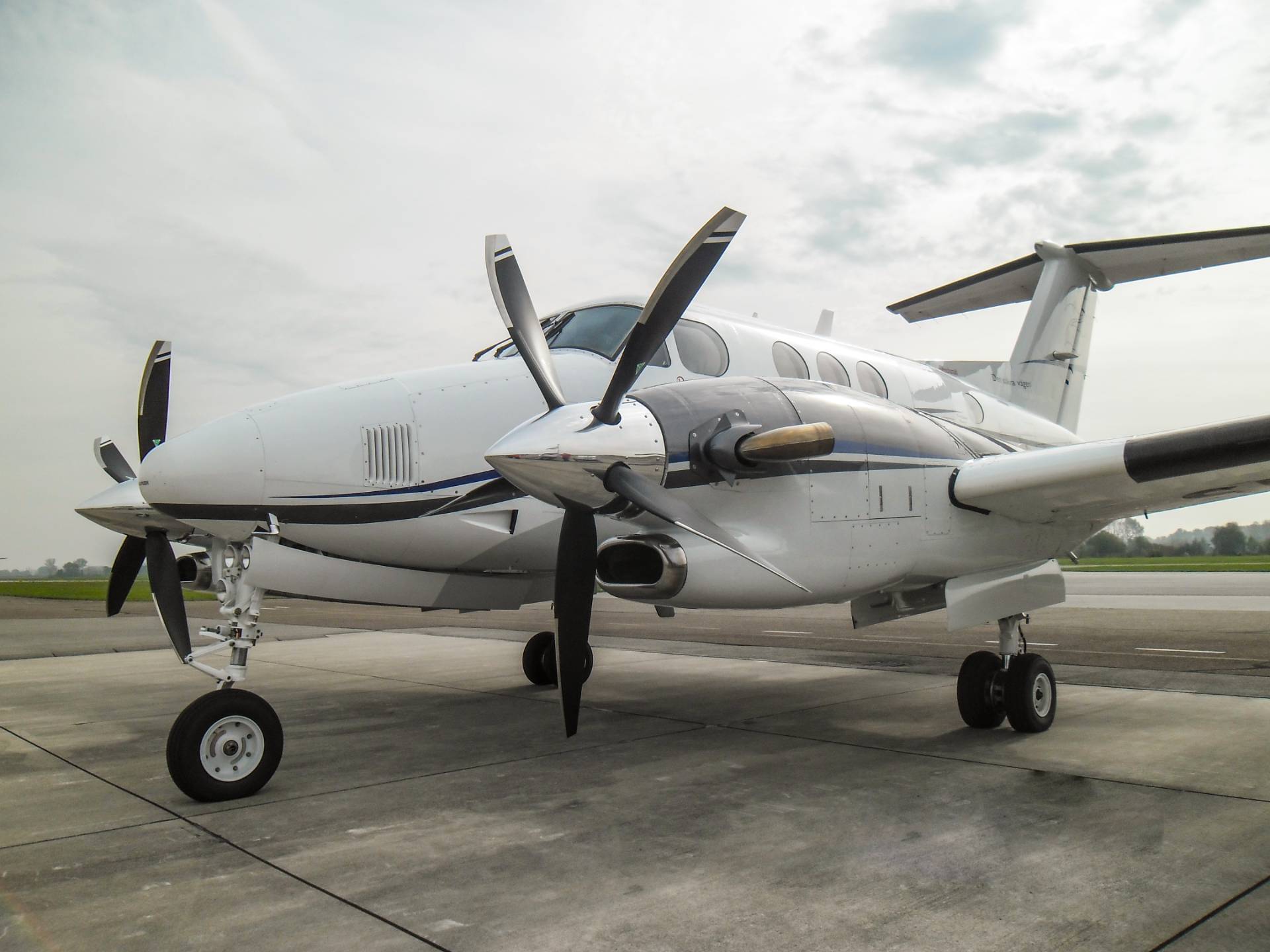 Fotos-div/testimonials/beech_90_t.jpg