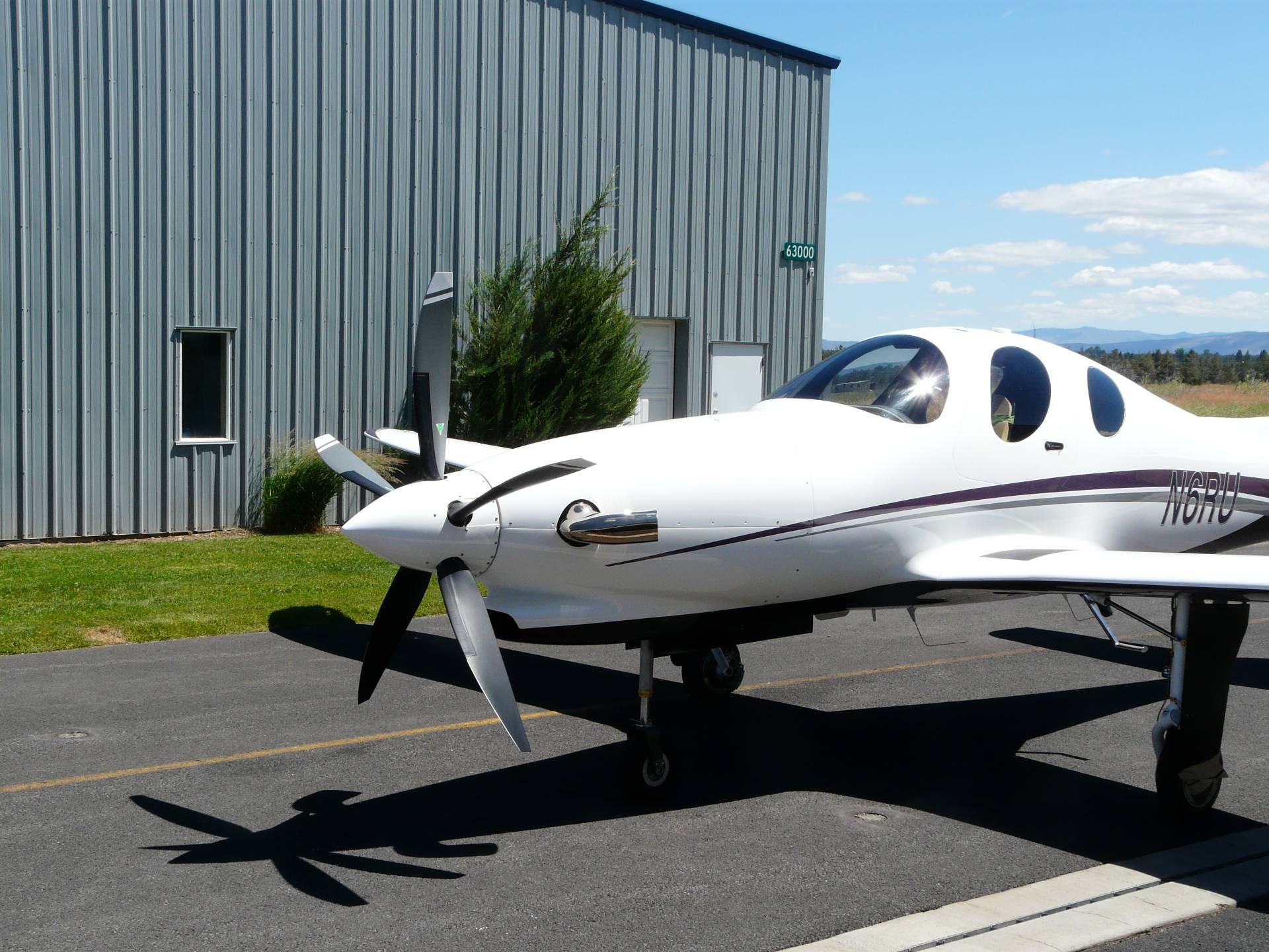 Fotos-div/testimonials/lancair_evo2.jpg