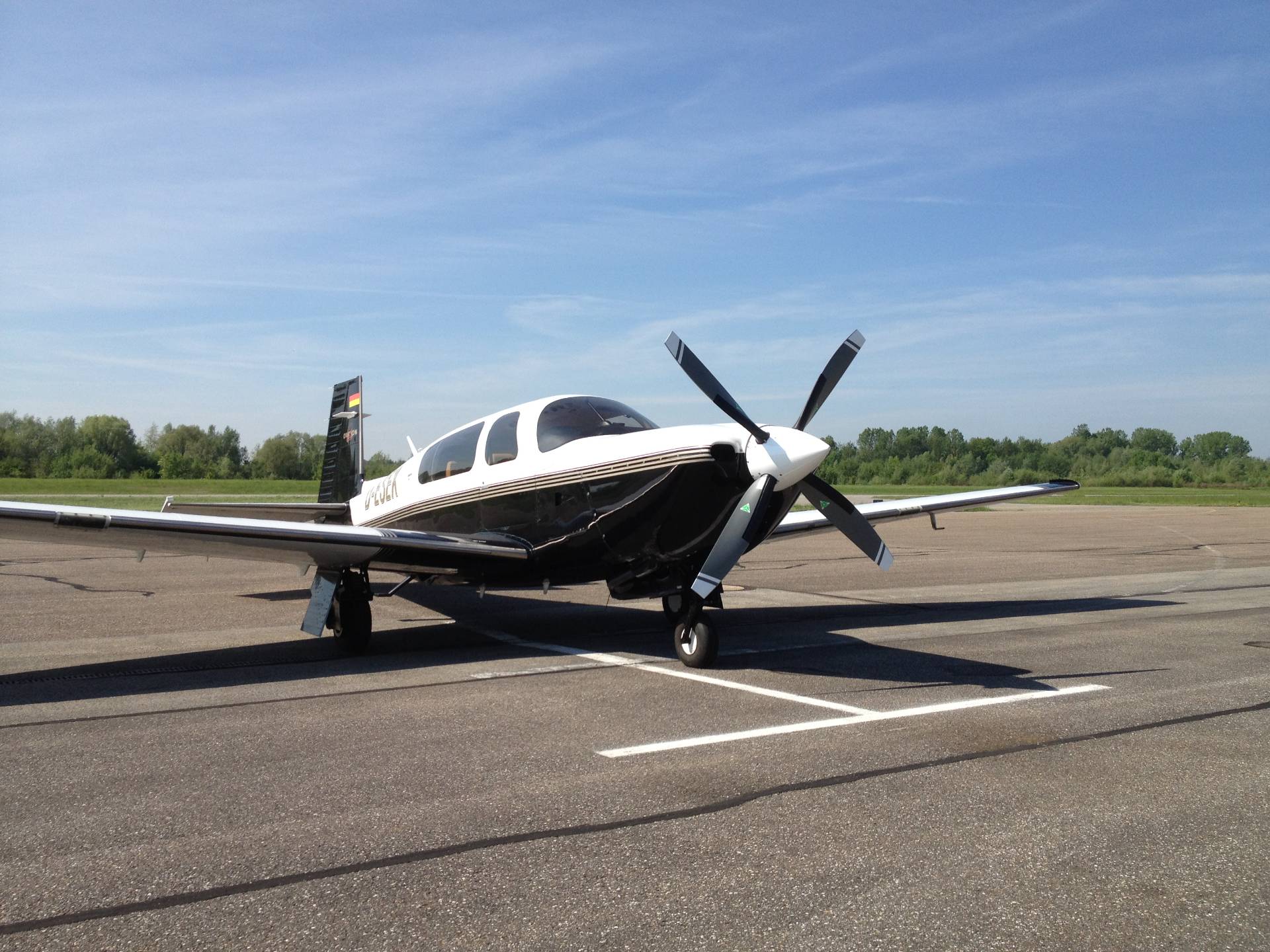 STC/stc_pic/mooney_20_r.jpg